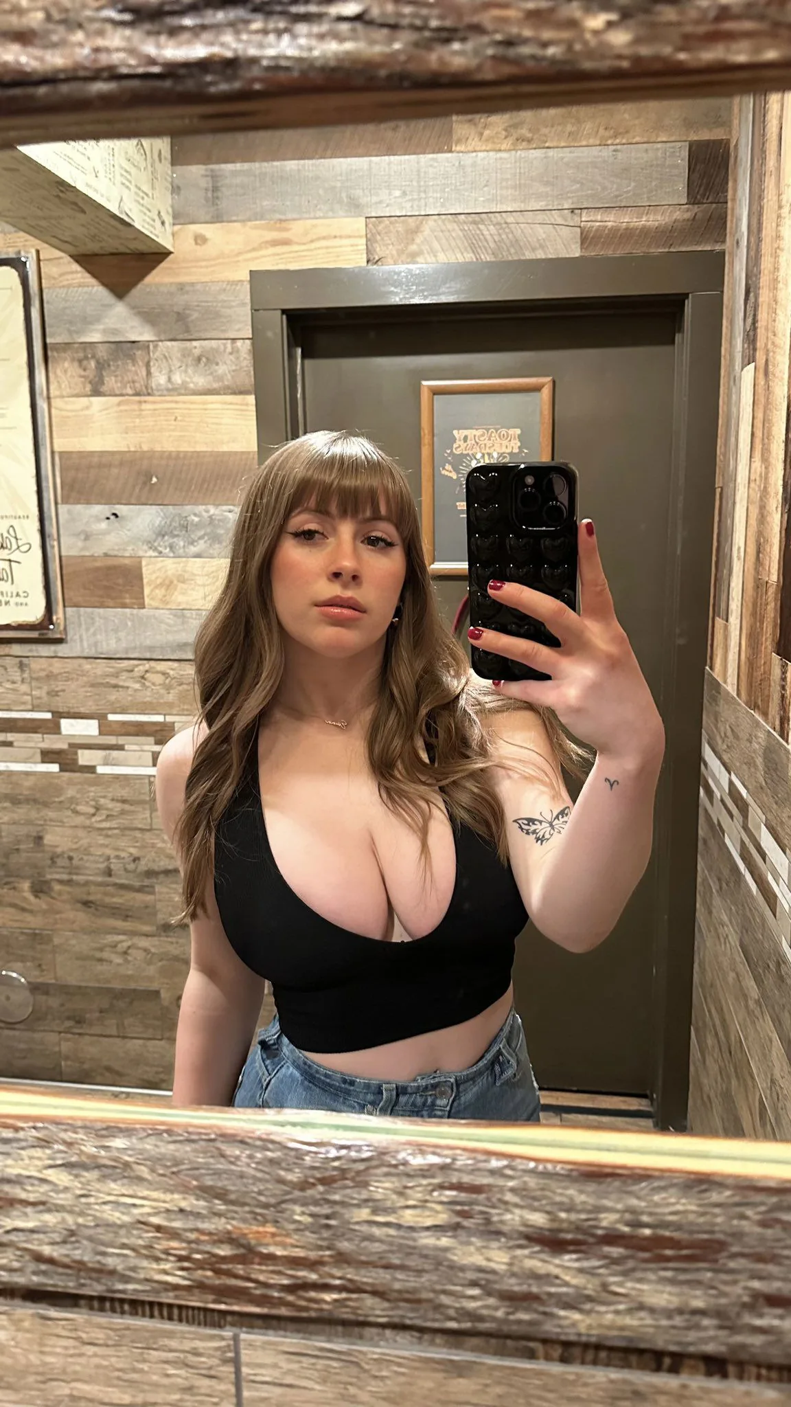 Nuala escort Sunderland
